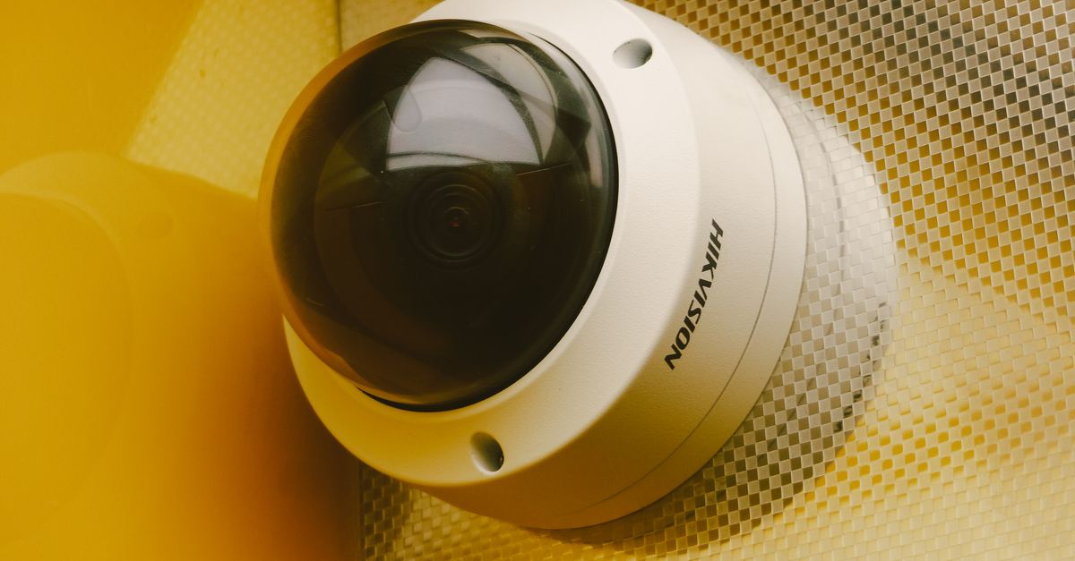 Choosing the Right Monitoring Service for Your Alarm System